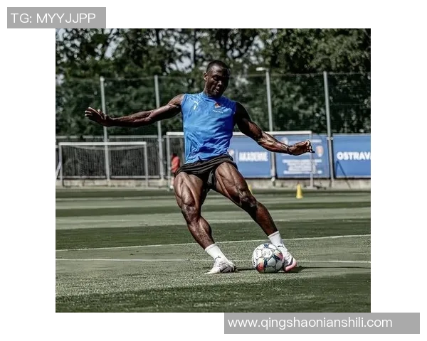 因足球比赛意外身亡的球星故事揭示了运动员生命的脆弱与拼搏精神 因足球比赛意外身亡的球星故事揭示了运动员生命的脆弱与拼搏精神