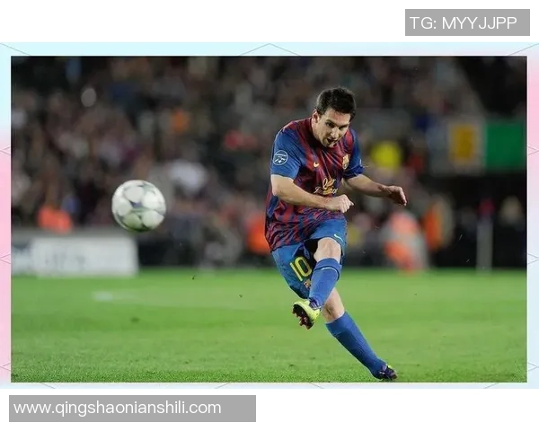 足球场上球星女友是谁揭秘 球员私生活背后的女人们精彩故事